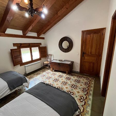 El Salegar Villa Roturas ภายนอก รูปภาพ