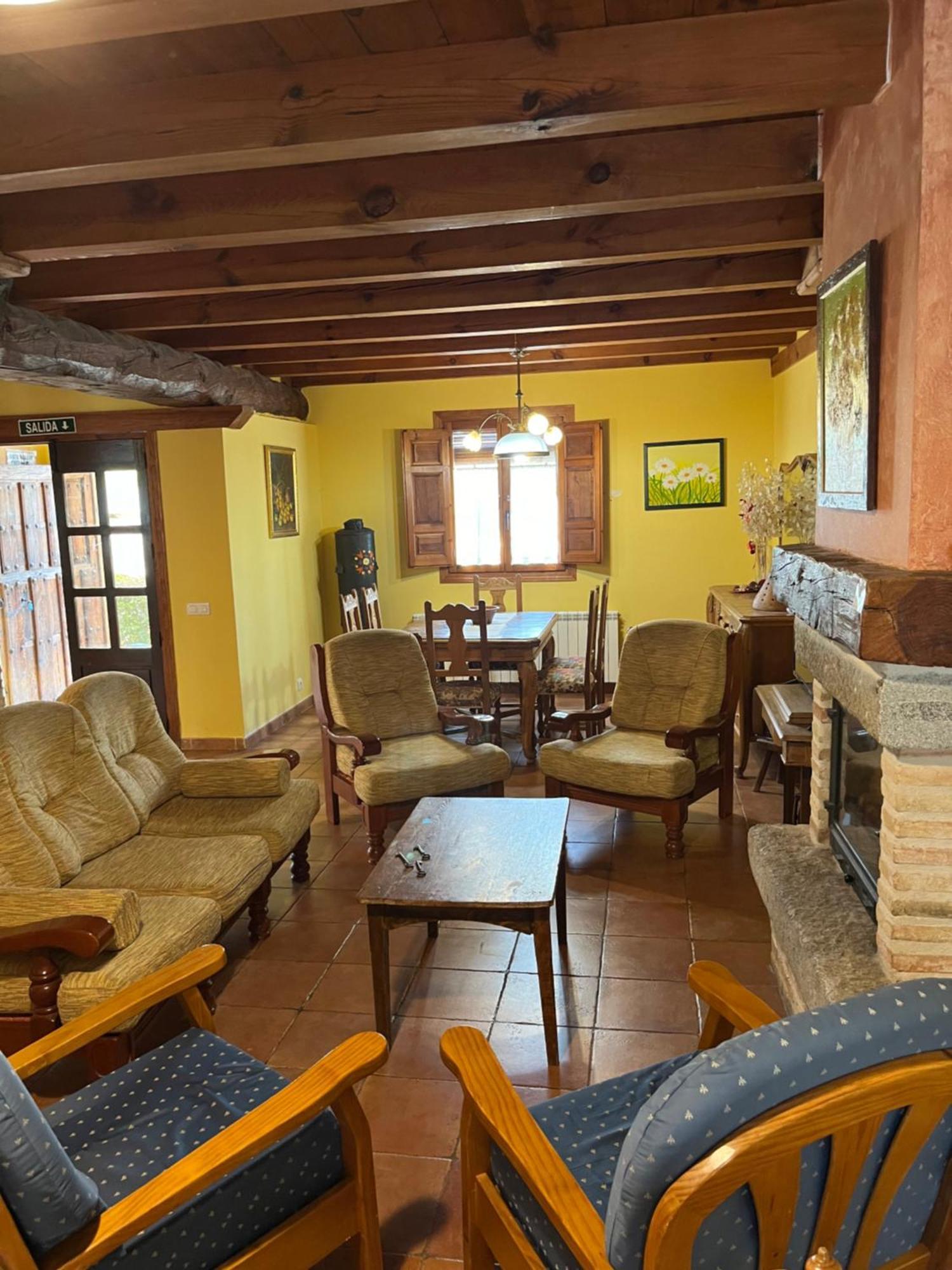 El Salegar Villa Roturas ภายนอก รูปภาพ