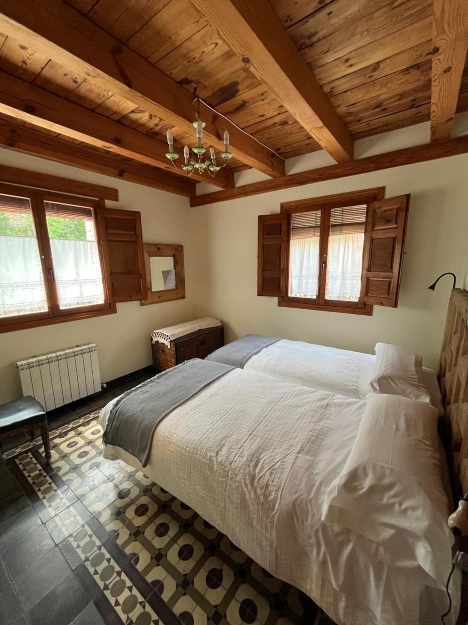 El Salegar Villa Roturas ภายนอก รูปภาพ